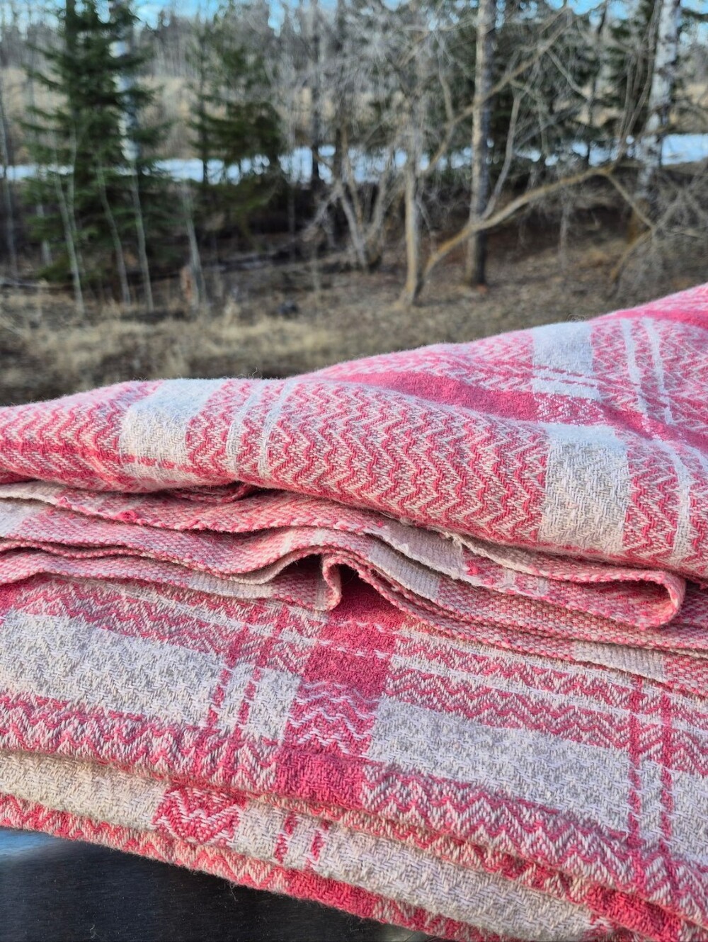 Pink And Cream Plaid Vintage Wool Blanket Full Size - Picture 3 of 6